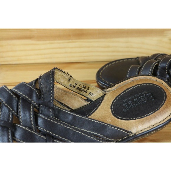 Born Handcrafted Basket Weave Leather Wedge Slides Sandals Women's Size 6 Brown - Picture 6 of 6